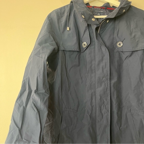Tommy Hilfiger Zip Up Snap Navy Rain Jacket with Hood Medium - Picture 3 of 10
